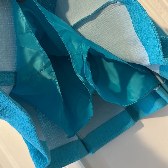 Zara Textured mini skirt “sky blue” size M - Picture 3 of 3